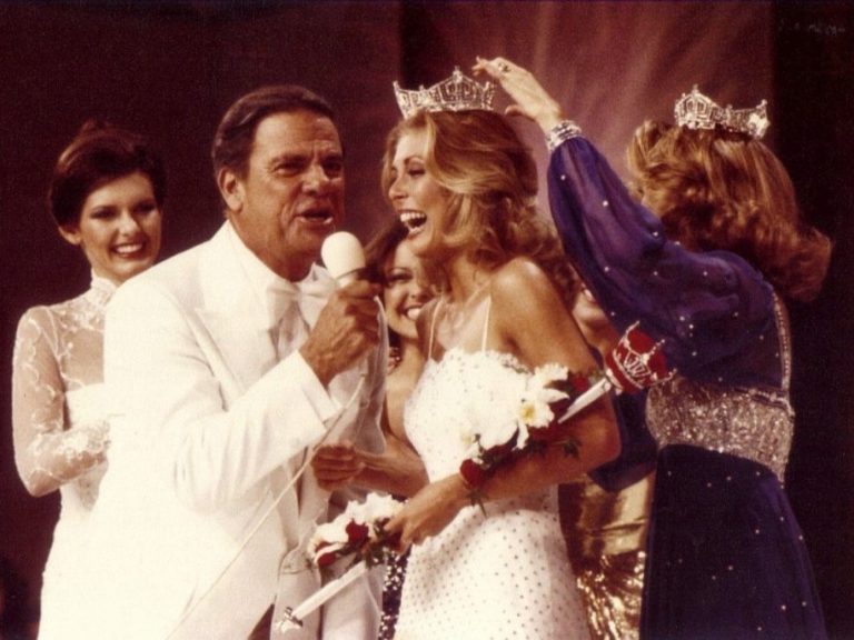 Kylene Barker Crowned Miss America 1979