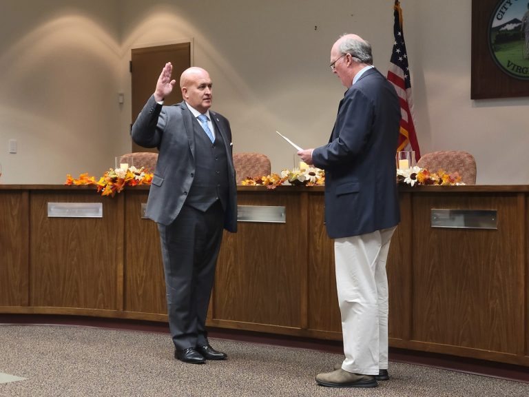 Chief Scott Booth Sworn In