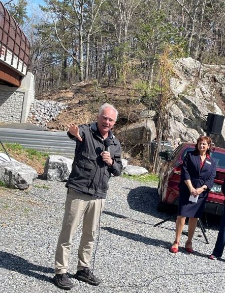 Kaine McAfee Knob resized